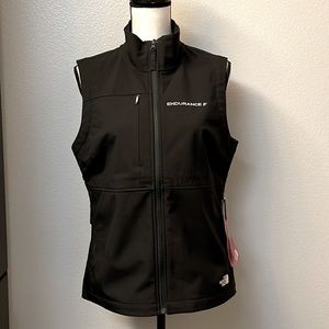 NWT!!! North Face Castle Rock Embroidered vest